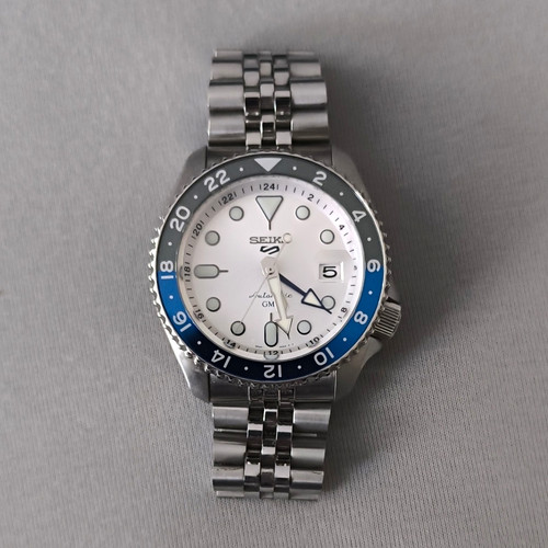 Seiko sports automatik gmt - 5,